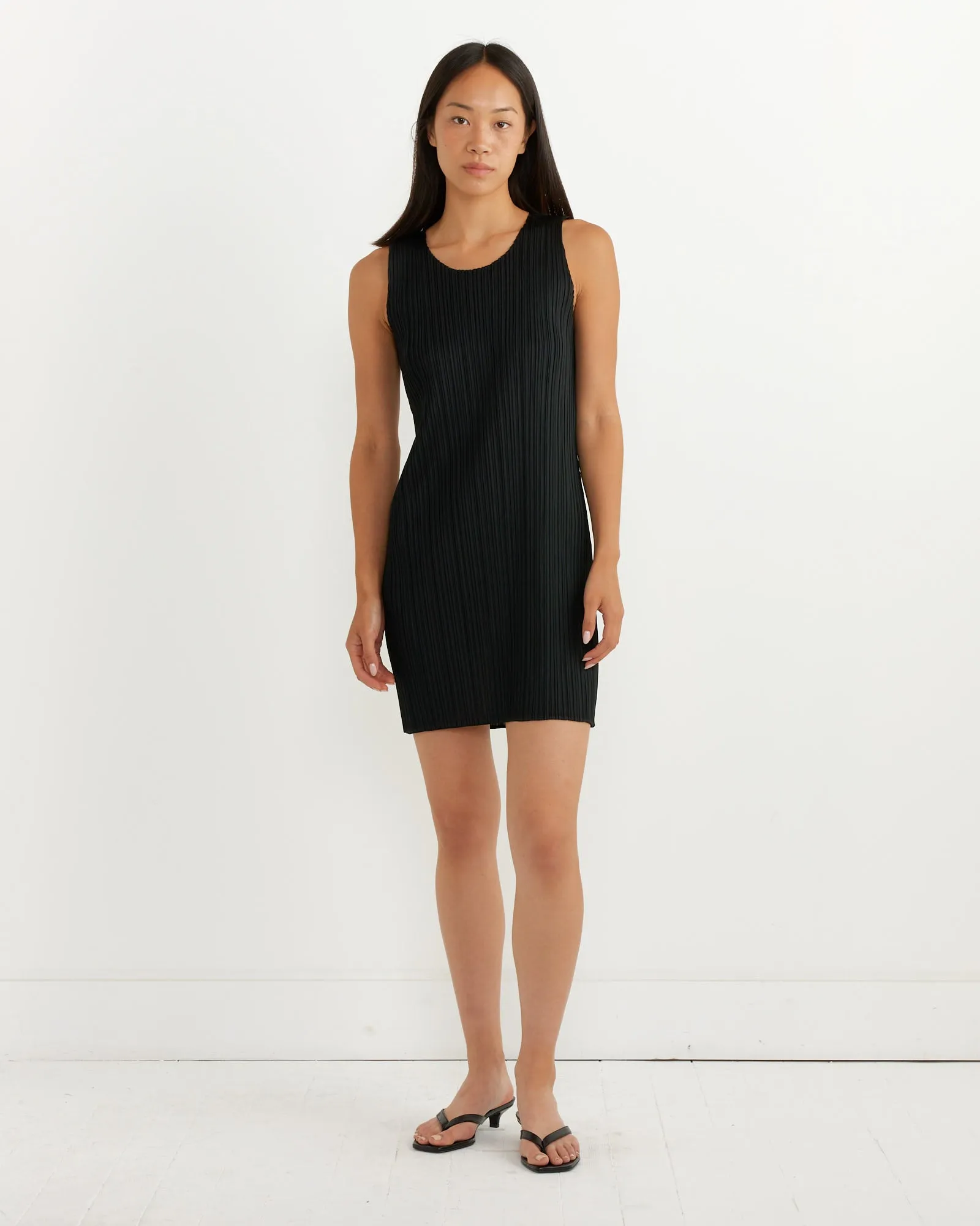 Basics Tunic in Black