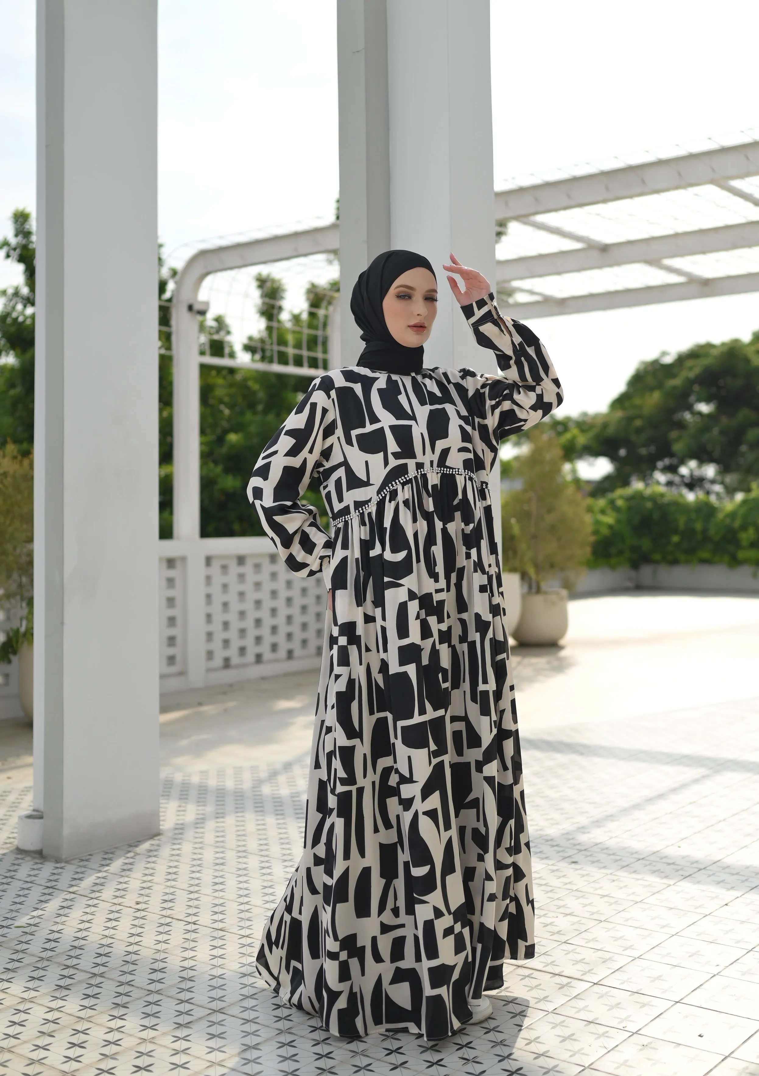 BM x Testimo: Safira Dress