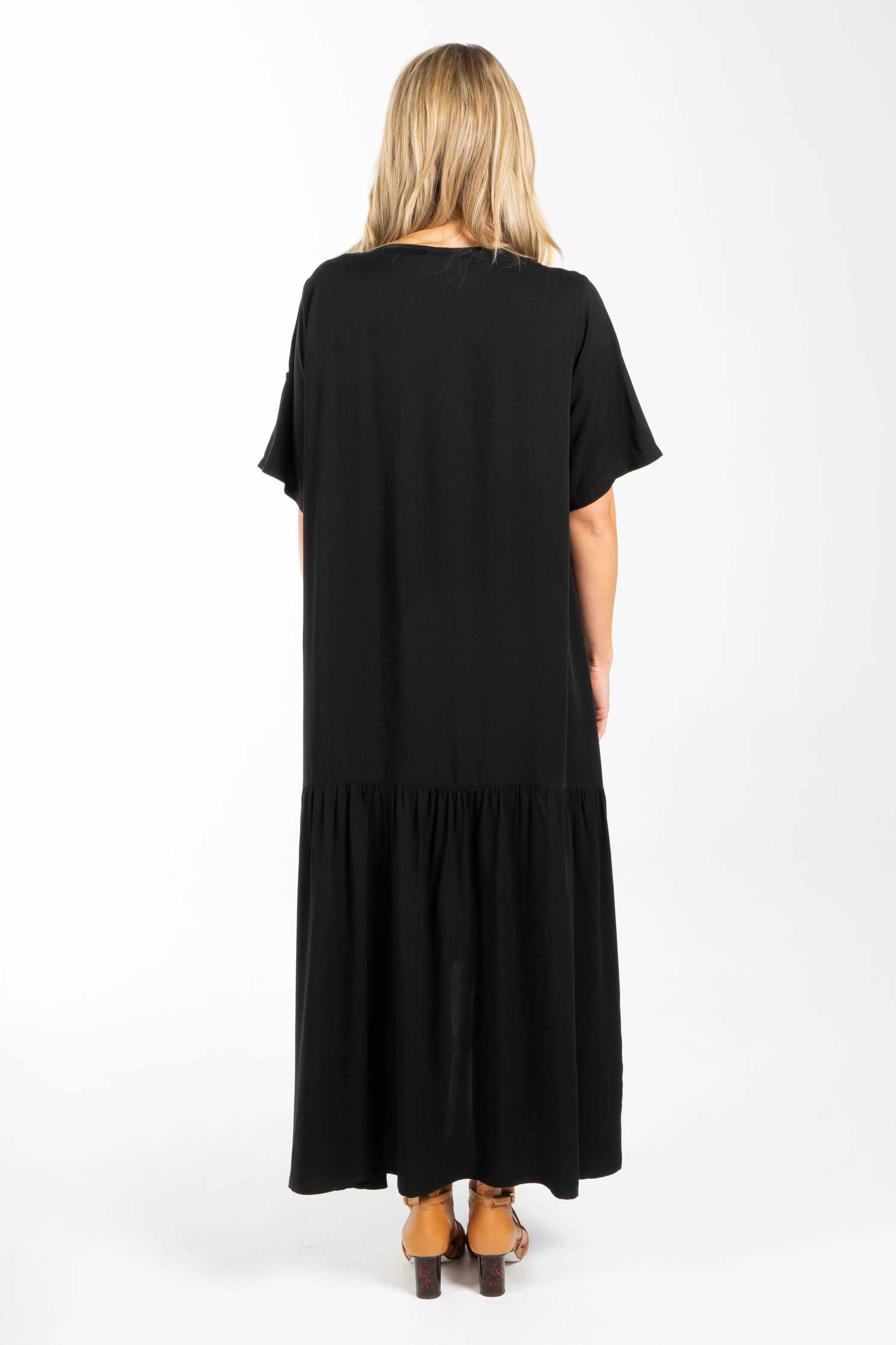 Peak Maxi Dress in Black