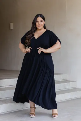 Peak Maxi Dress in Black